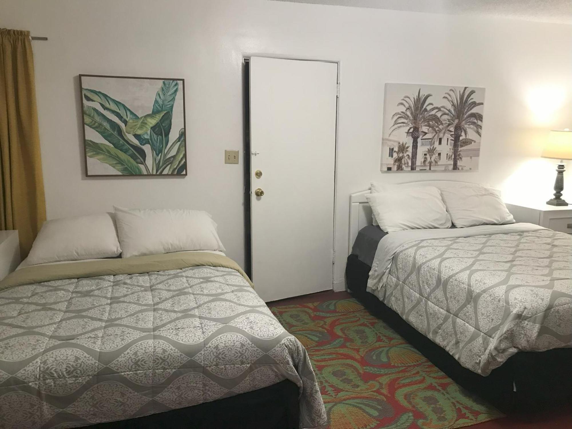 Aloha Hotel Palm Springs